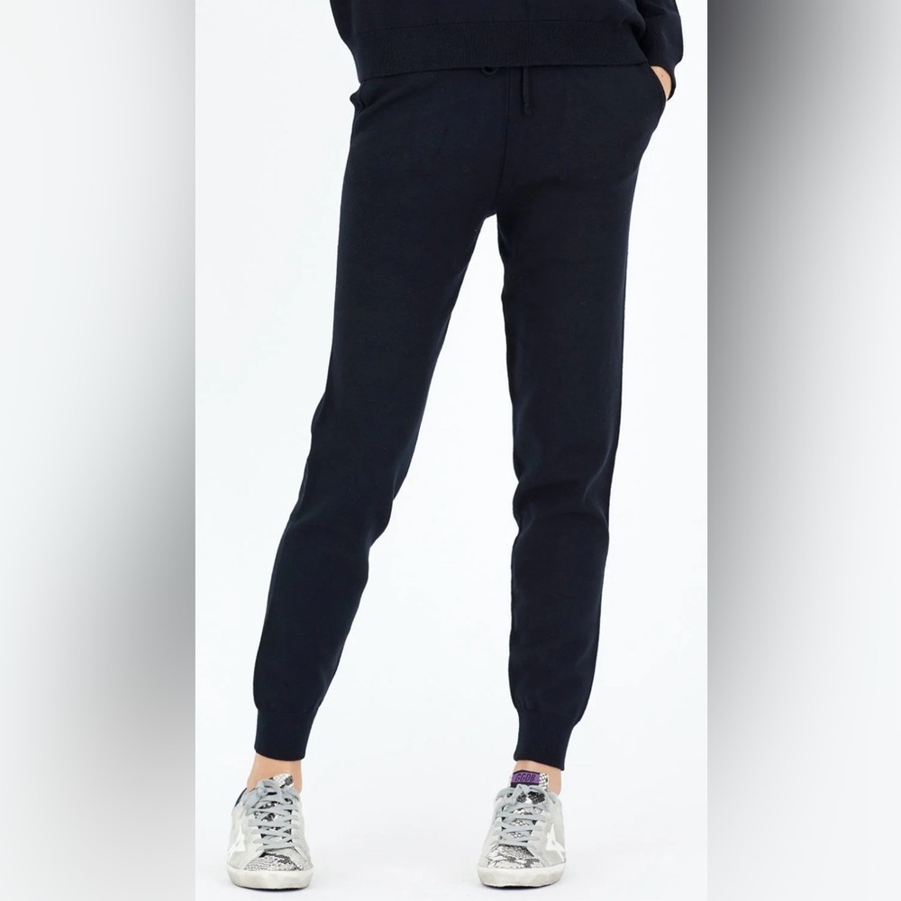 One Grey Day Sydney Joggers - NWT - Size L